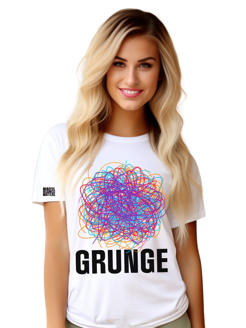 Grunge Women’s Graphic Tee: Where Mindful Messiness Meets Street Style